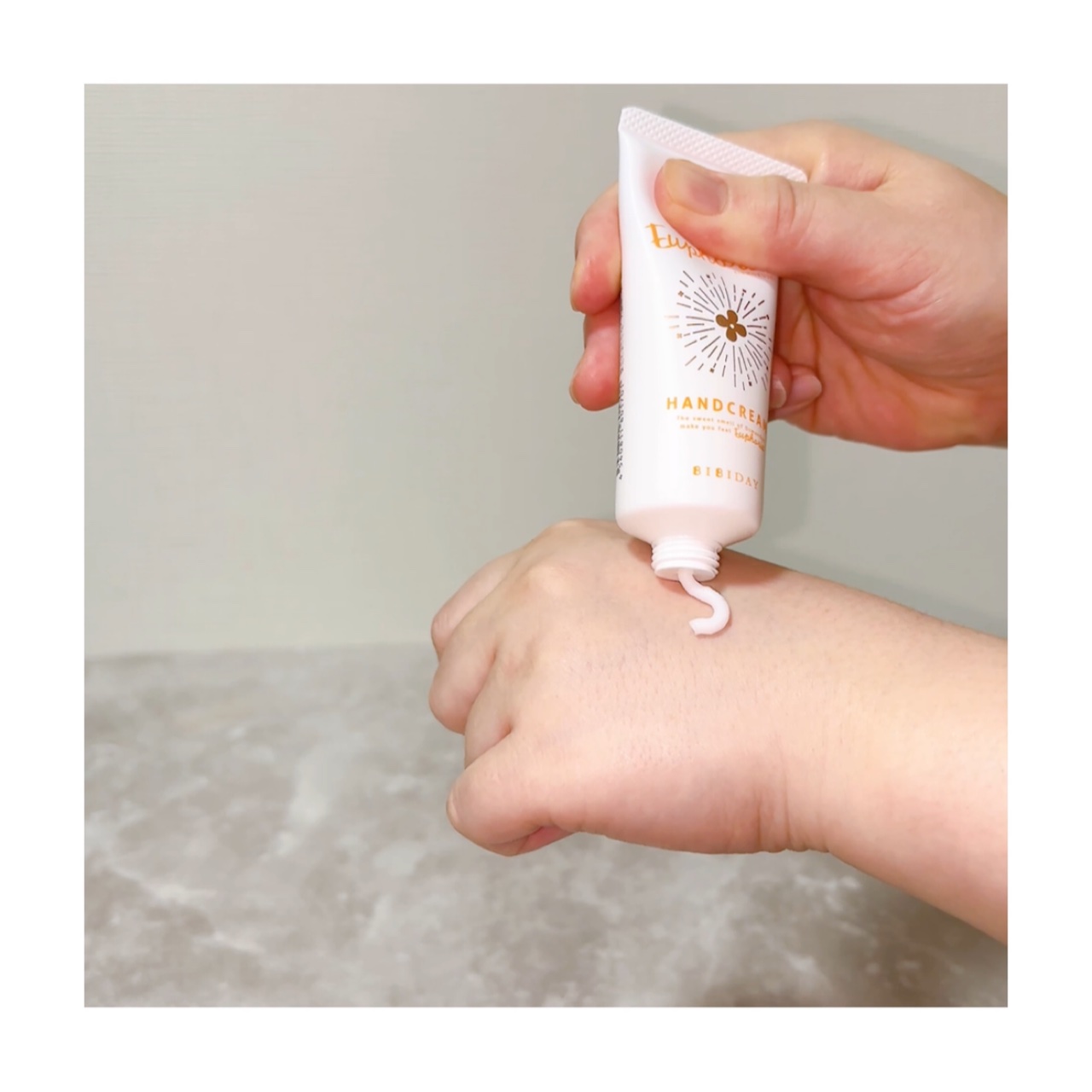 ユーフォリア・キンモクセイ ハンドクリーム/BIBIDAY/ハンドクリームを使ったクチコミ（3枚目）