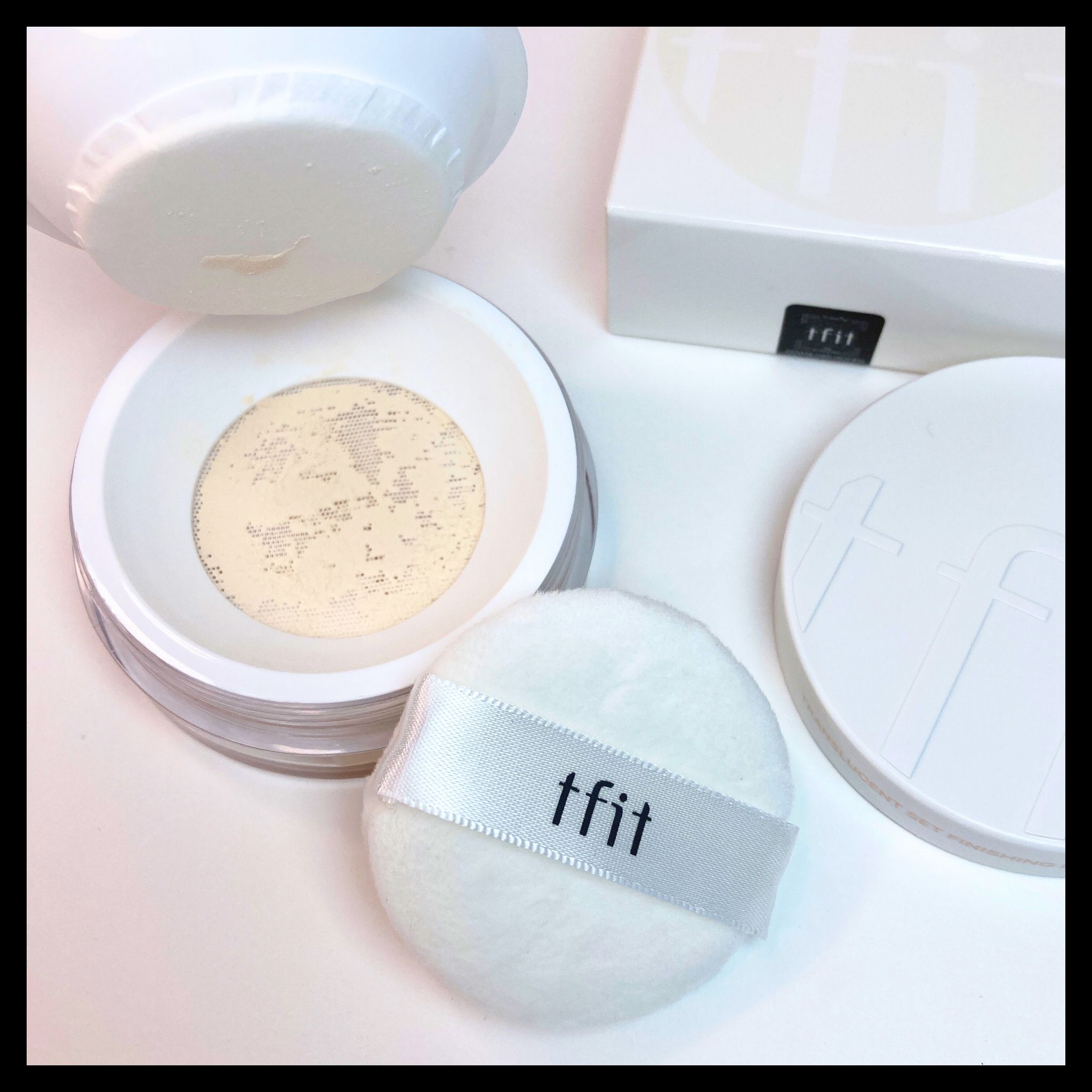 トランスルーセントセットフィニッシングパウダー/TFIT/ルースパウダーを使ったクチコミ（2枚目）