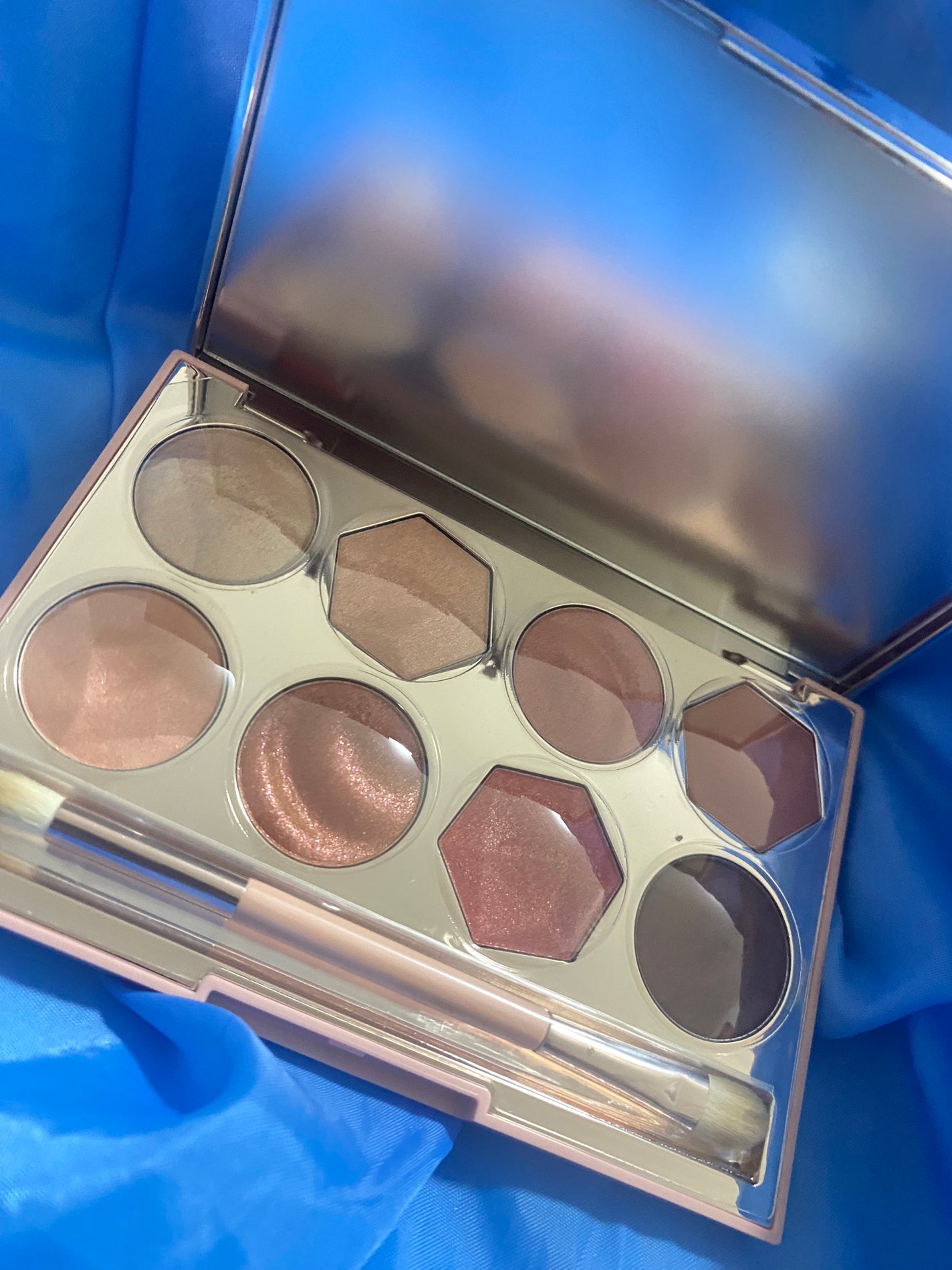 プリズム エアー アイ パレット/CLIO/アイシャドウパレットを使ったクチコミ(1枚目)