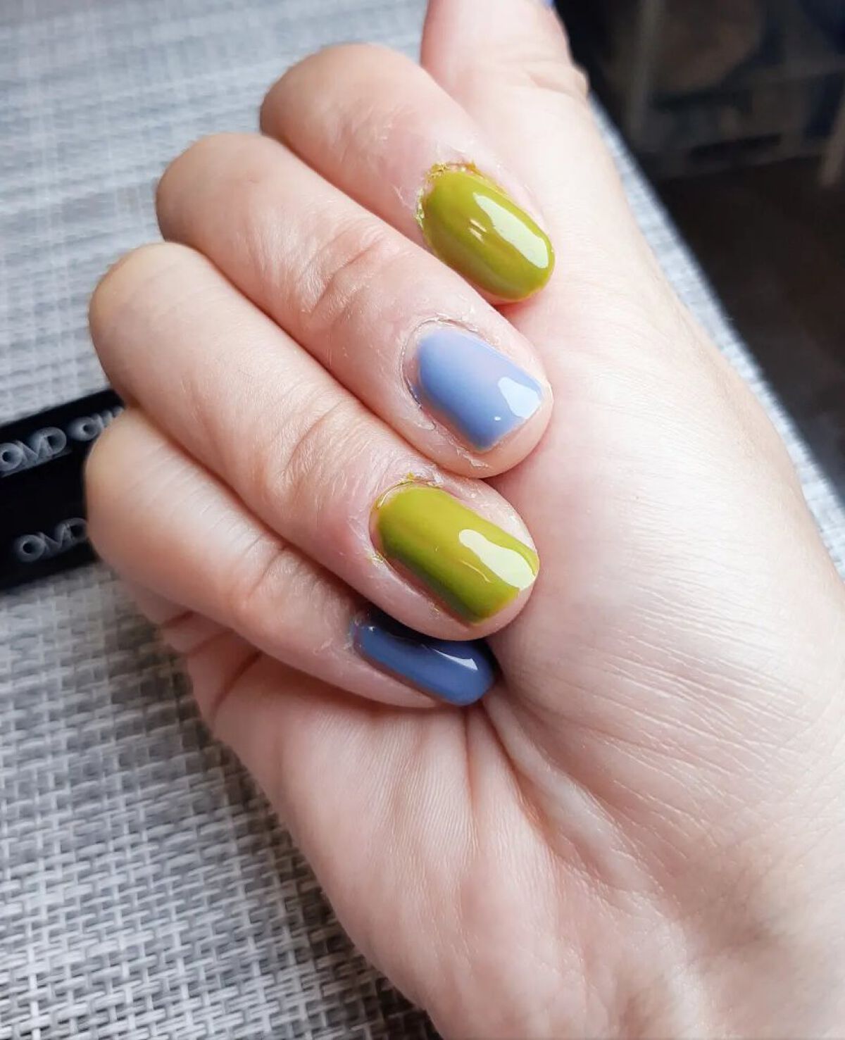 pokupoku11 on LIPS 「時短でジェルネイルが出来るコチラ秋冬ネイル色が出たのでピスタチ..」(7枚目)