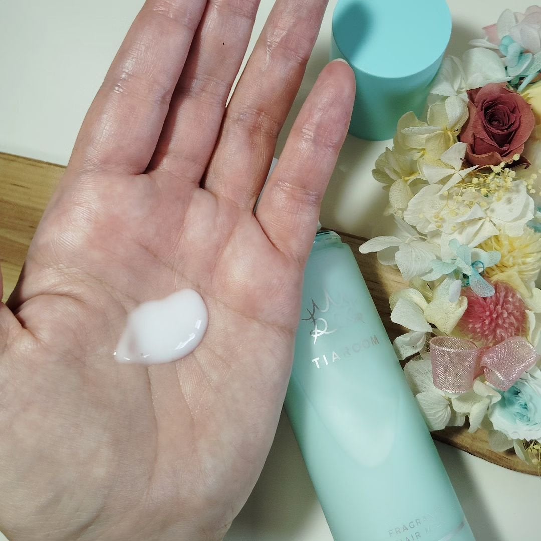 フレグランスヘアミルク スイートブーケ/TIAROOM/ヘアミルクを使ったクチコミ(3枚目)