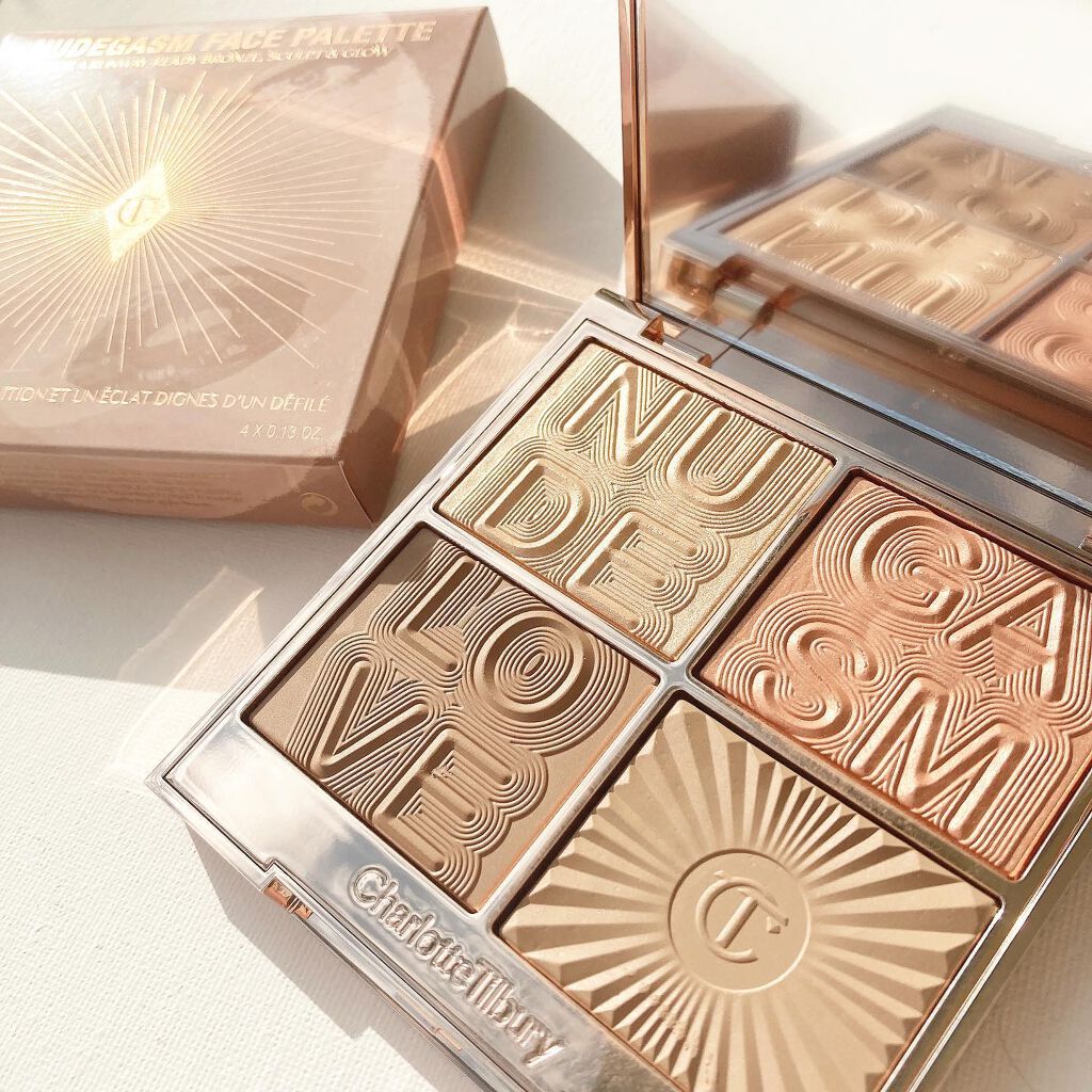 グロウガズム フェイスパレット ライトガズム/Charlotte Tilbury/パウダーチークを使ったクチコミ（1枚目）