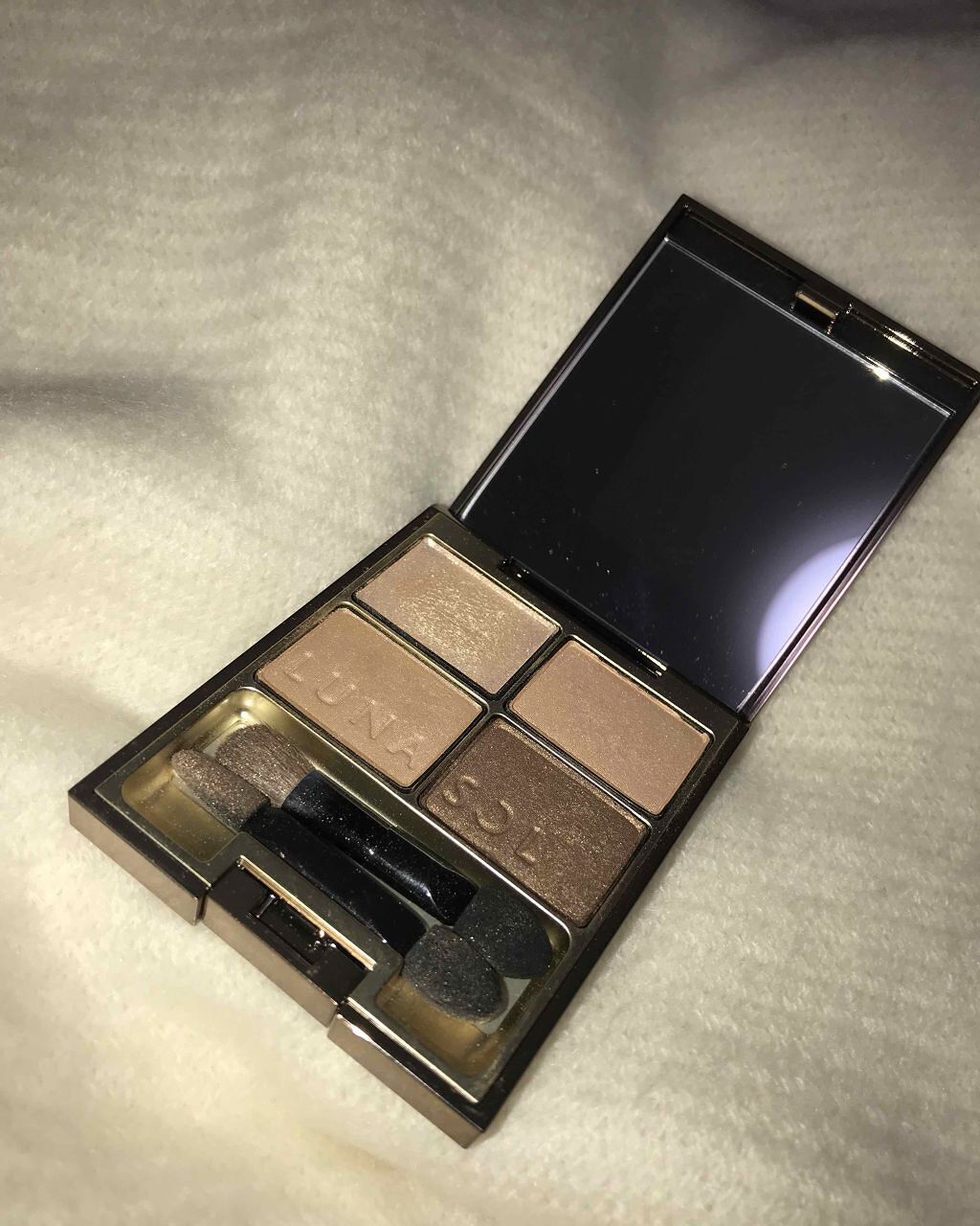 スキンモデリングアイズ/LUNASOL/アイシャドウパレットを使ったクチコミ(2枚目)