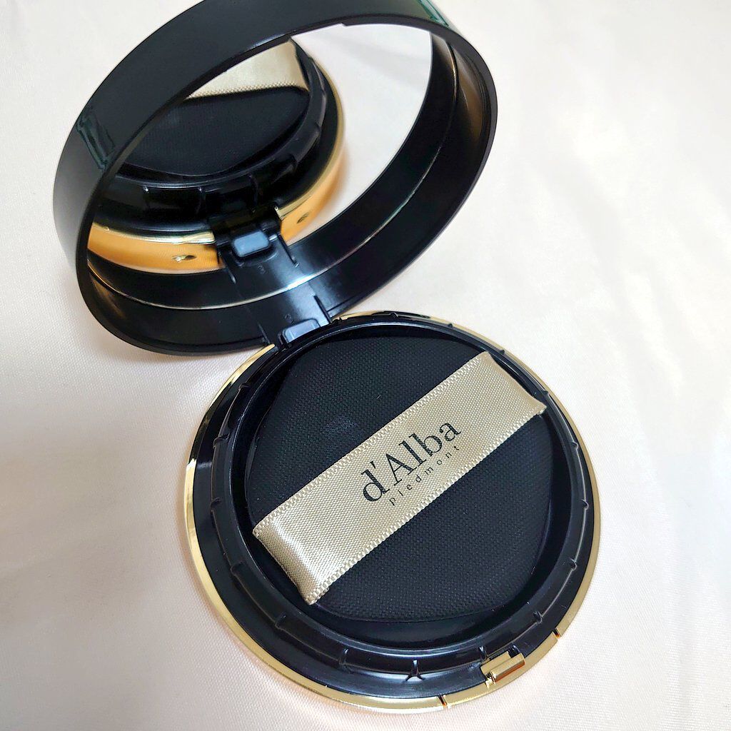 スキンフィットグラインディングセラムカバーパクト/ダルバ/その他ファンデーションを使ったクチコミ（2枚目）