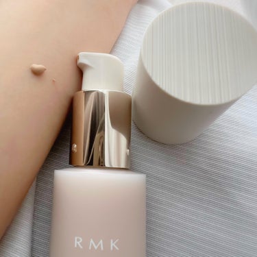 RMK ラスティング ジェルクリーミィファンデーション/RMK/クリーム・エマルジョンファンデーションを使ったクチコミ（2枚目）