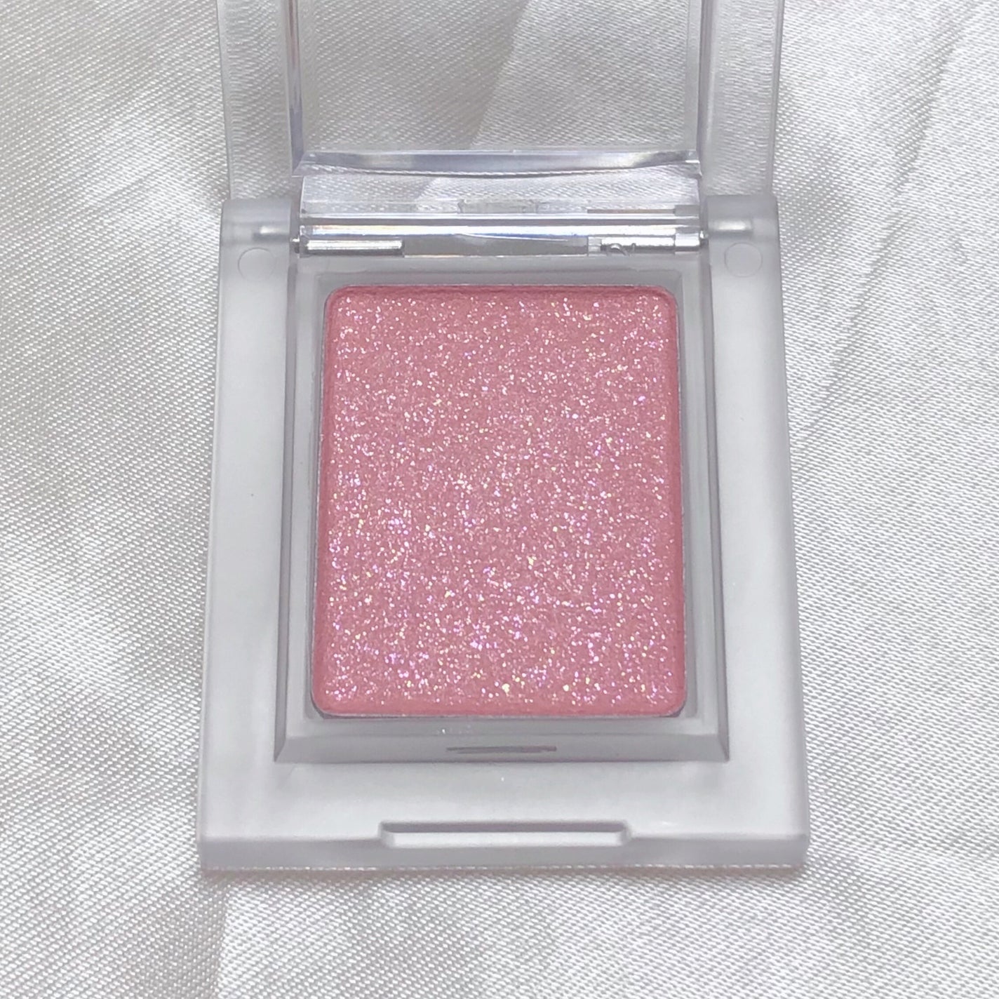 マイフェイブピースアイシャドウ/HOLIKA HOLIKA/単色アイシャドウを使ったクチコミ(4枚目)