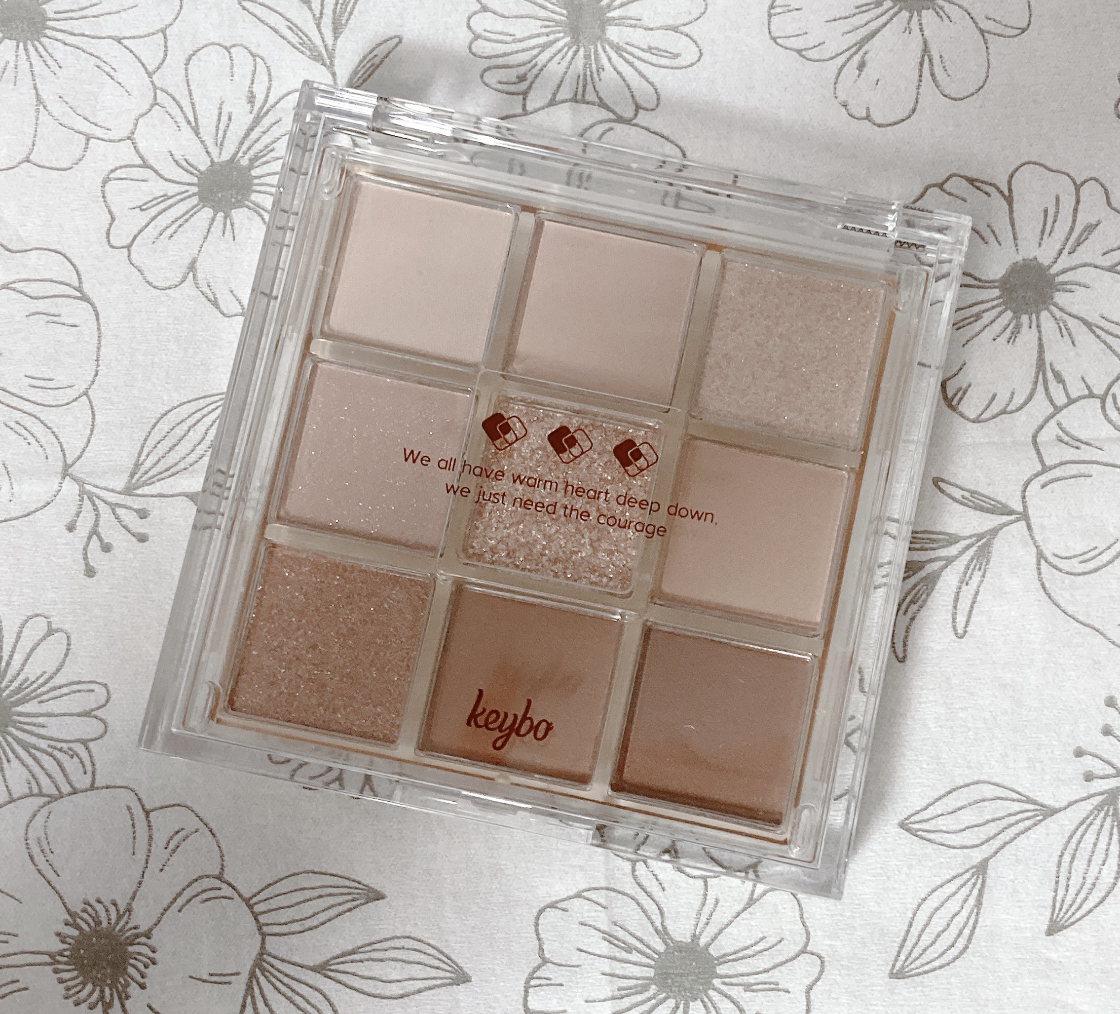 KEYBO FALL IN LOVE SHADOW PALETTE/keybo/アイシャドウパレットを使ったクチコミ（2枚目）