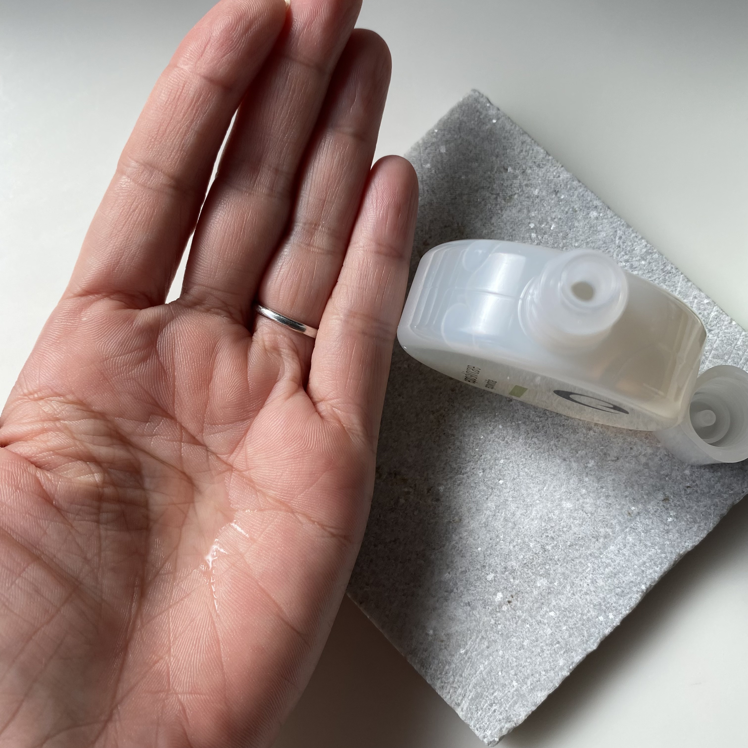 エポホワイティア/epo/美容液を使ったクチコミ（2枚目）