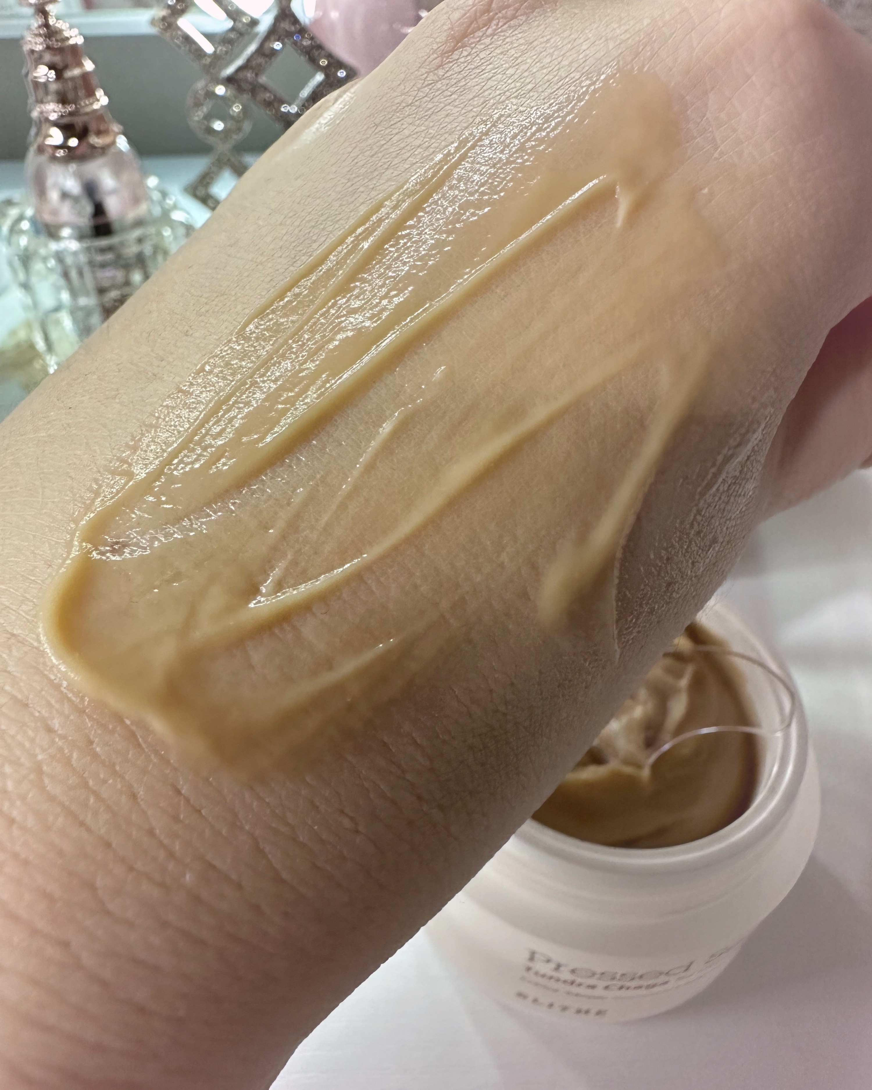 Pressed Serum Tundra chaga/BLITHE/美容液を使ったクチコミ（3枚目）