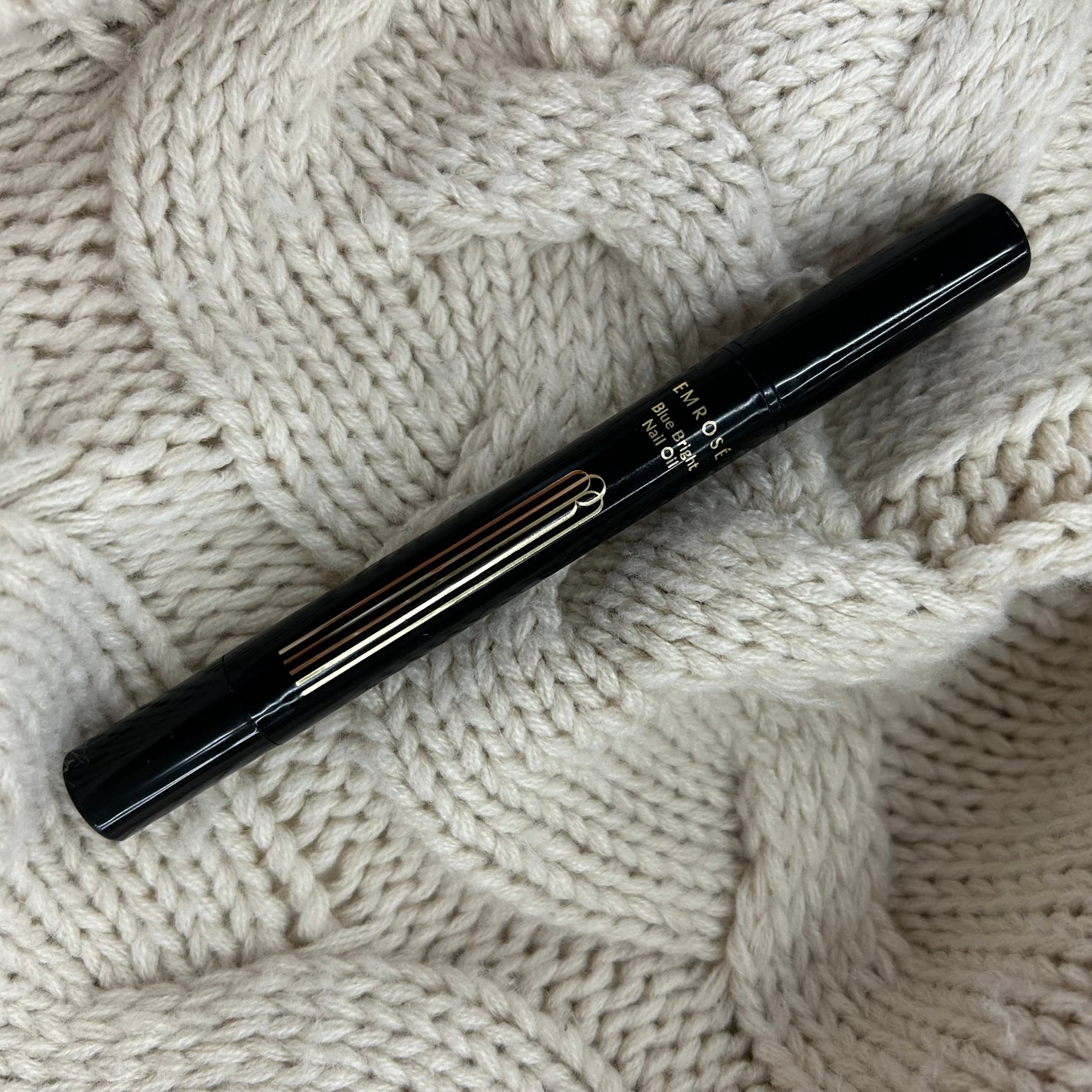 ブルーブライトネイルオイル/EMROSÉ/ネイルオイル・トリートメントを使ったクチコミ(1枚目)