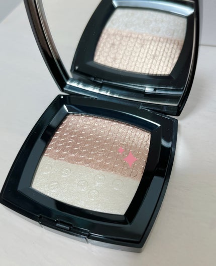 riri on LIPS 「シャネルホリデーコスメ🩷🩷デュオプードゥルルミエール(2色フェ..」(2枚目)