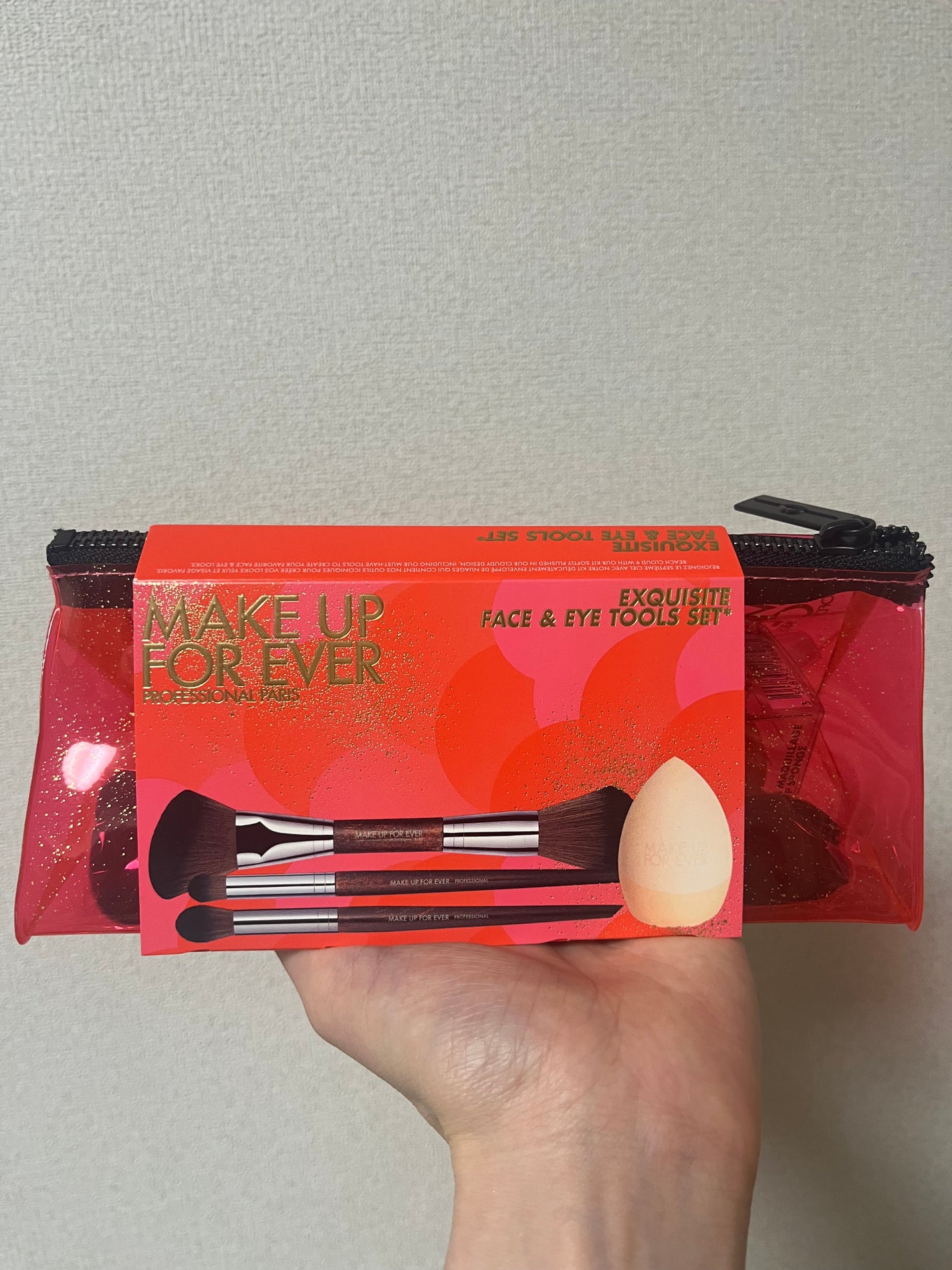 とんとん on LIPS 「MAKEUPFOREVERメイクブラシセット☺️ショッパーもか..」(2枚目)