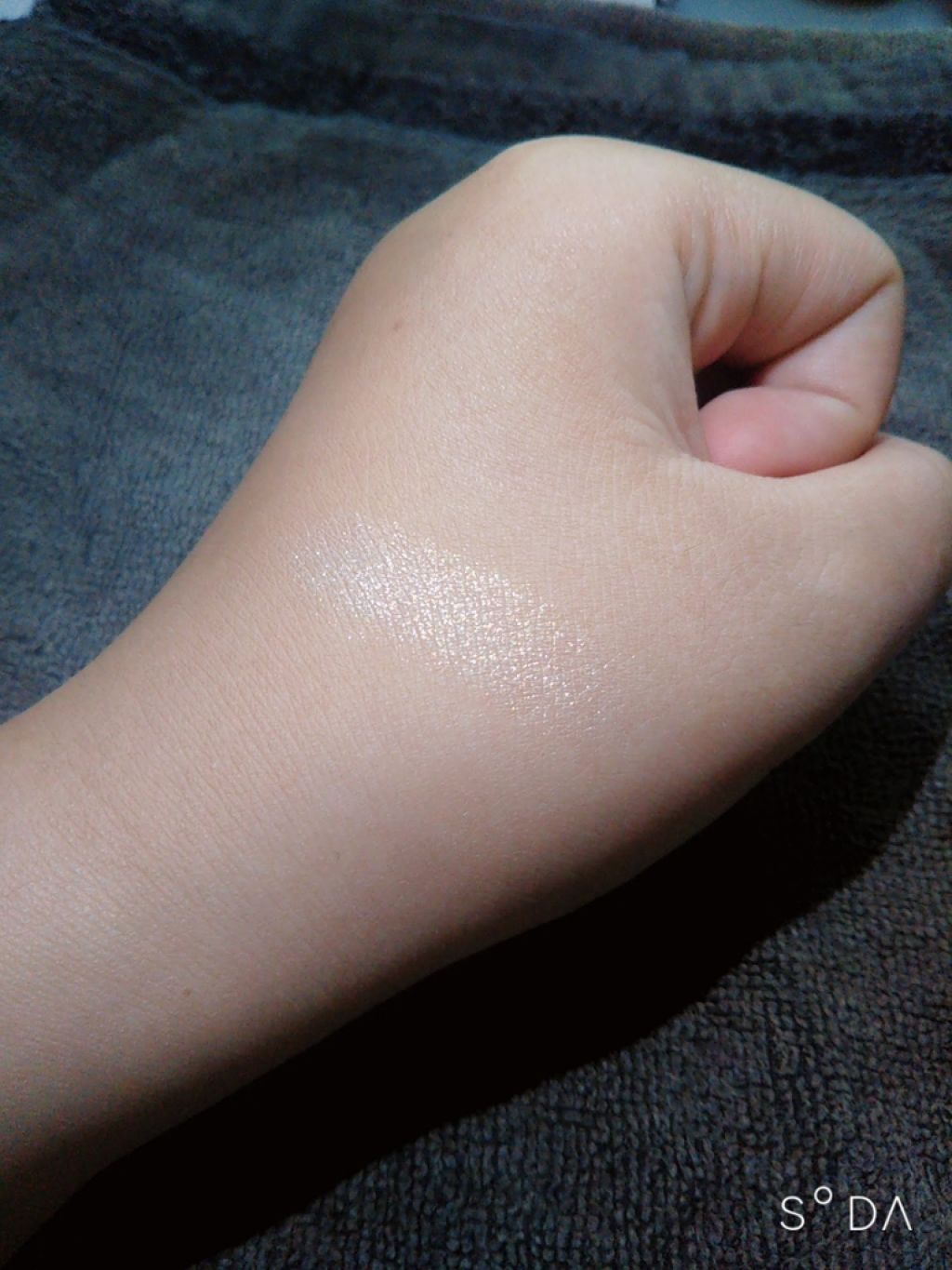 フェイスシャインハイライト スターライト/ETUDE/パウダーハイライトを使ったクチコミ（3枚目）