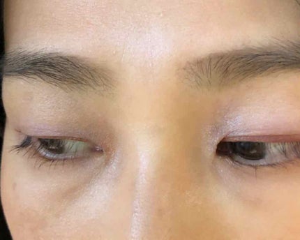 UR GLAM SELECT EYES/U R GLAM/単色アイシャドウを使ったクチコミ(4枚目)