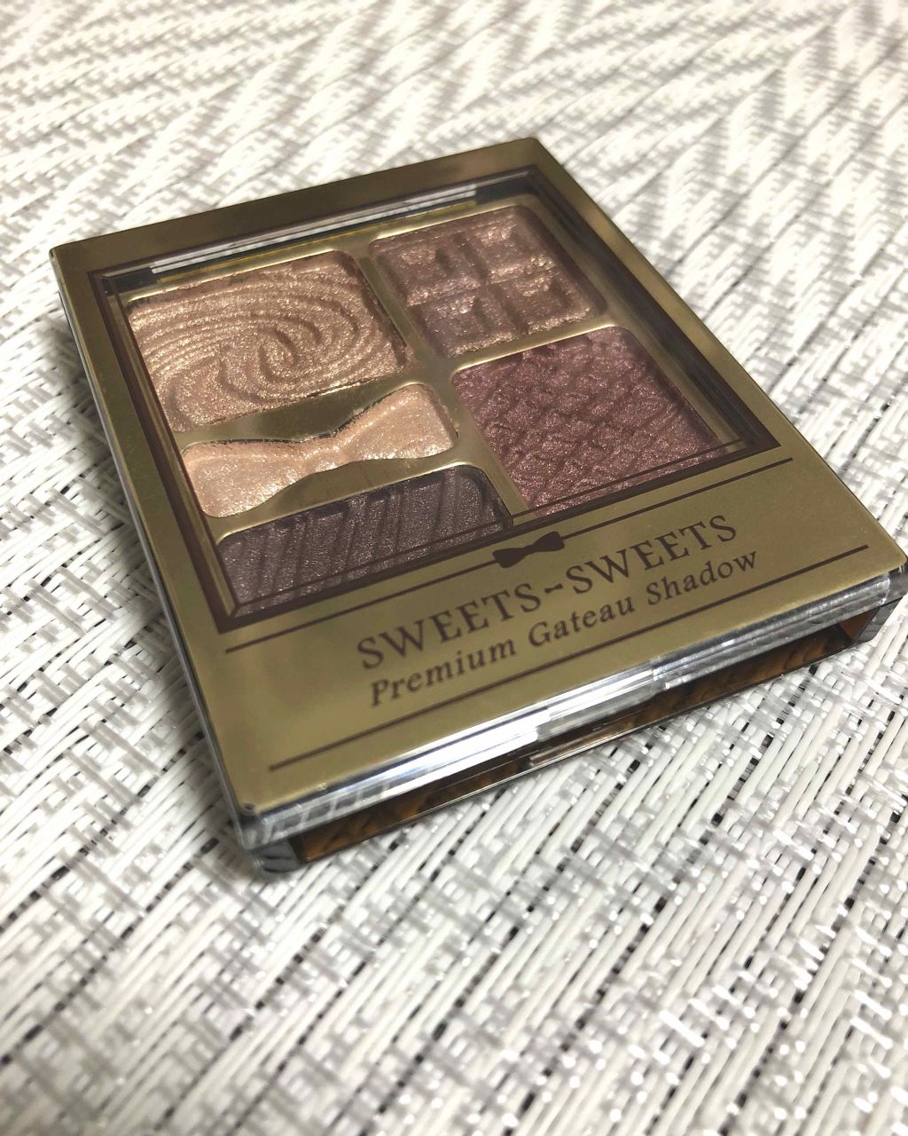 プレミアムガトーシャドウ/スウィーツ スウィーツ/アイシャドウパレットを使ったクチコミ(1枚目)