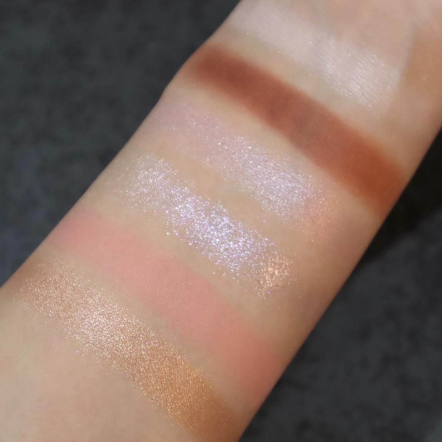 ぴー on LIPS 「今度のshuuemuraもインパクト大🐯💚/.5月8日全国発売..」(5枚目)