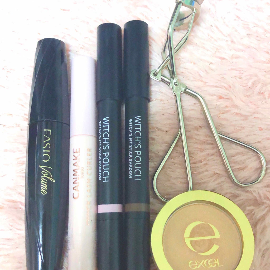 シャイニーシャドウ N/excel/単色アイシャドウを使ったクチコミ(1枚目)