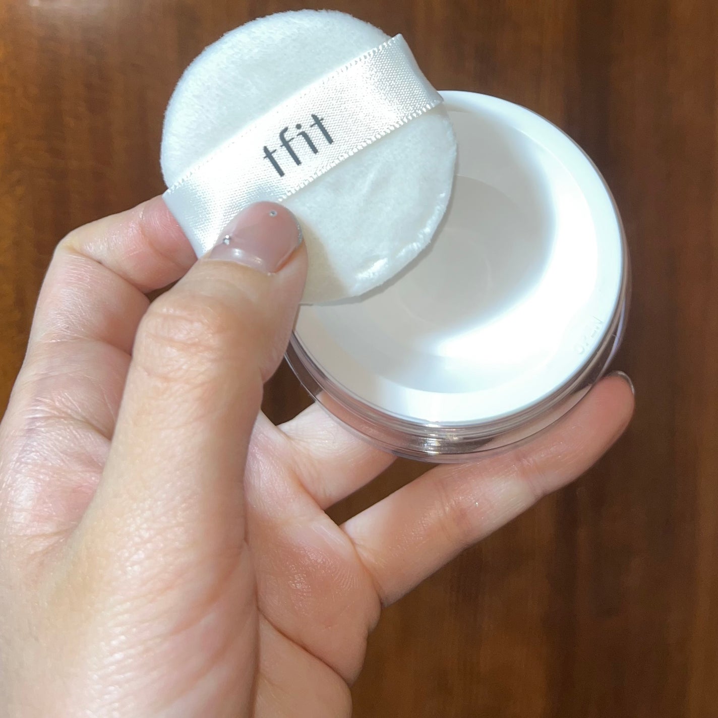 トランスルーセントセットフィニッシングパウダー/TFIT/ルースパウダーを使ったクチコミ(3枚目)