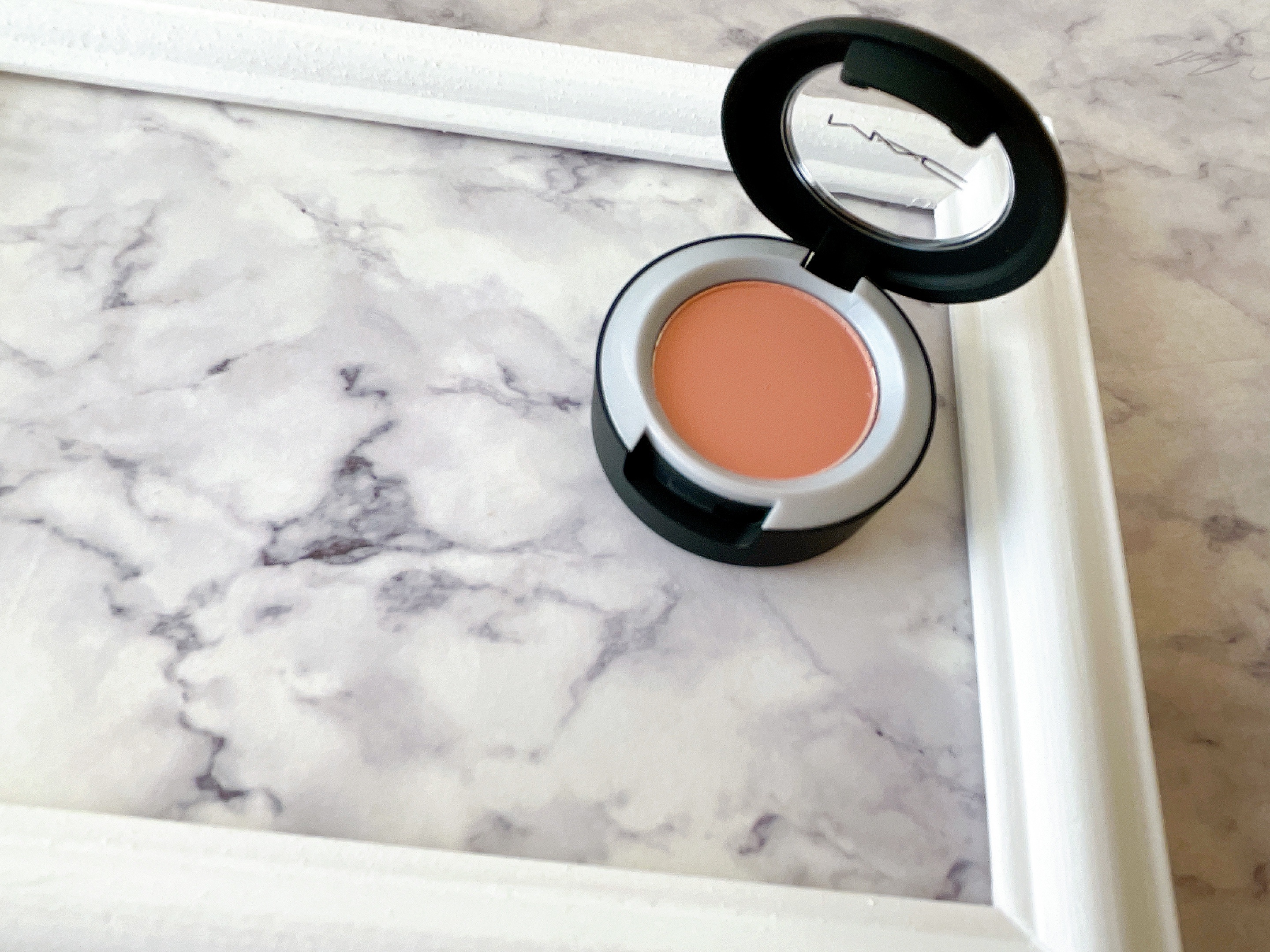 ESTEE LAUDER ピュア カラー エンヴィ ブラッシュ Sのクチコミ「
ザ コスメティクスカンパニーストアー購入品

欲しいコスメに出会えたら超ラッキーなお店。

.....」（3枚目）