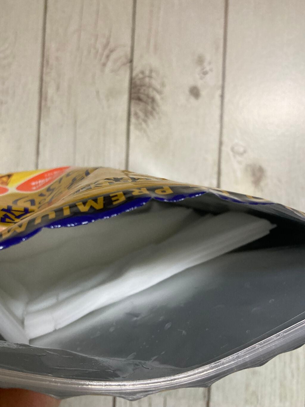 集中対策マスクMK しっとり高保湿タイプ/メラノCC/シートマスク・パックを使ったクチコミ(2枚目)