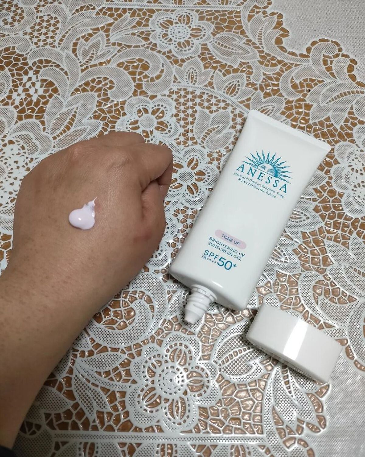 ブライトニングUV ジェル N/アネッサ/化粧下地を使ったクチコミ(2枚目)