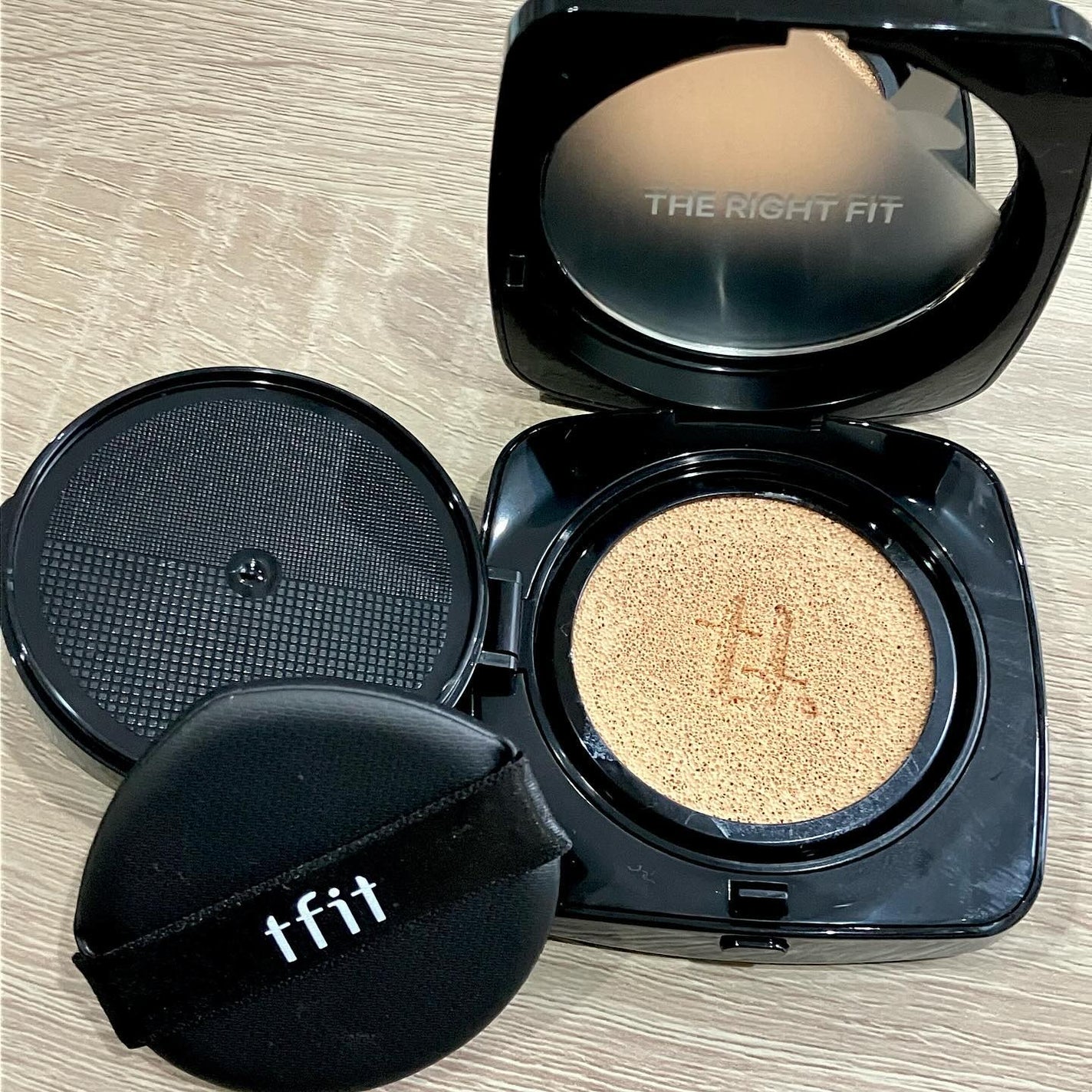 レイヤリングフィット グロークッションEX/TFIT/クッションファンデーションを使ったクチコミ(2枚目)