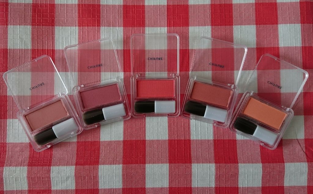 チーク カラー(ブラシ付)/ちふれ/パウダーチークを使ったクチコミ(2枚目)