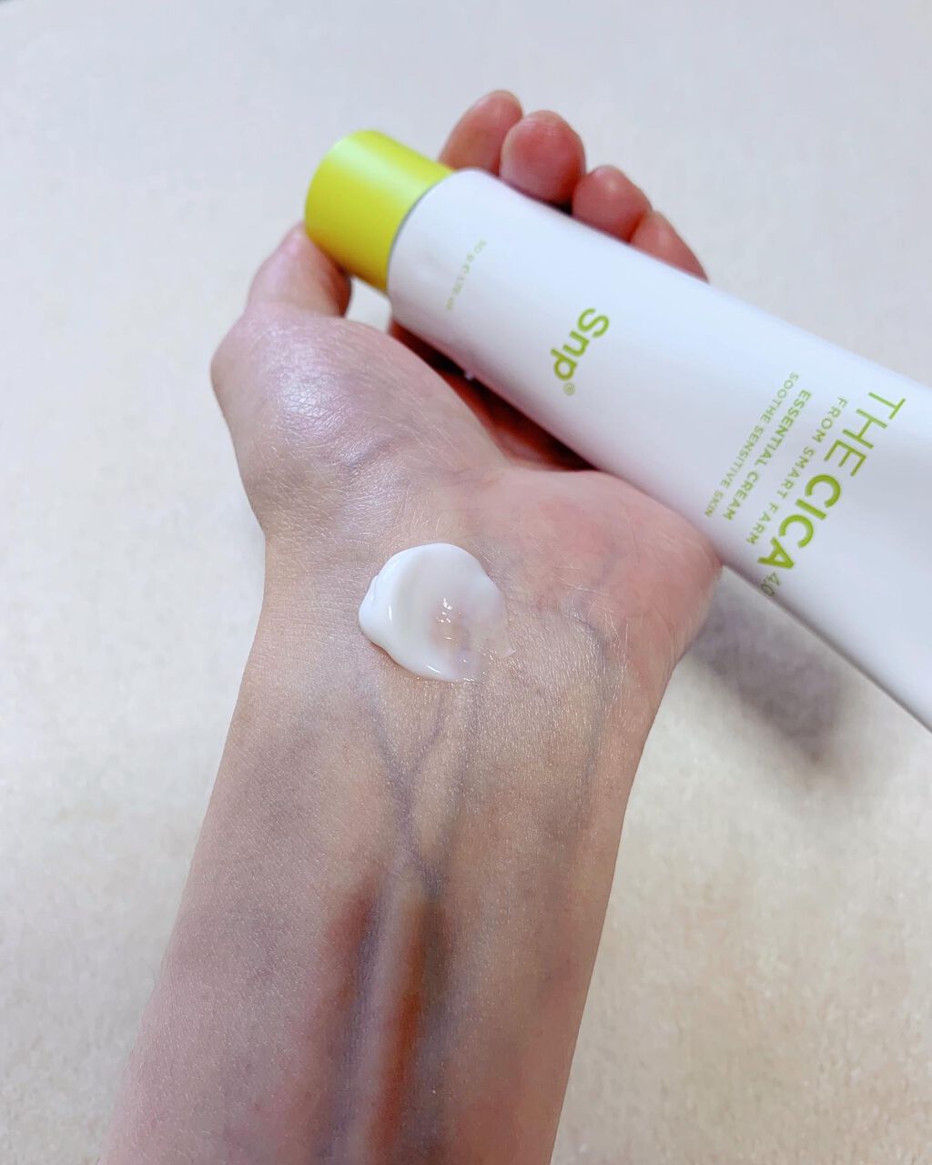 THE CICA 4.0 エッセンシャルクリーム/SNP/フェイスクリームを使ったクチコミ（3枚目）