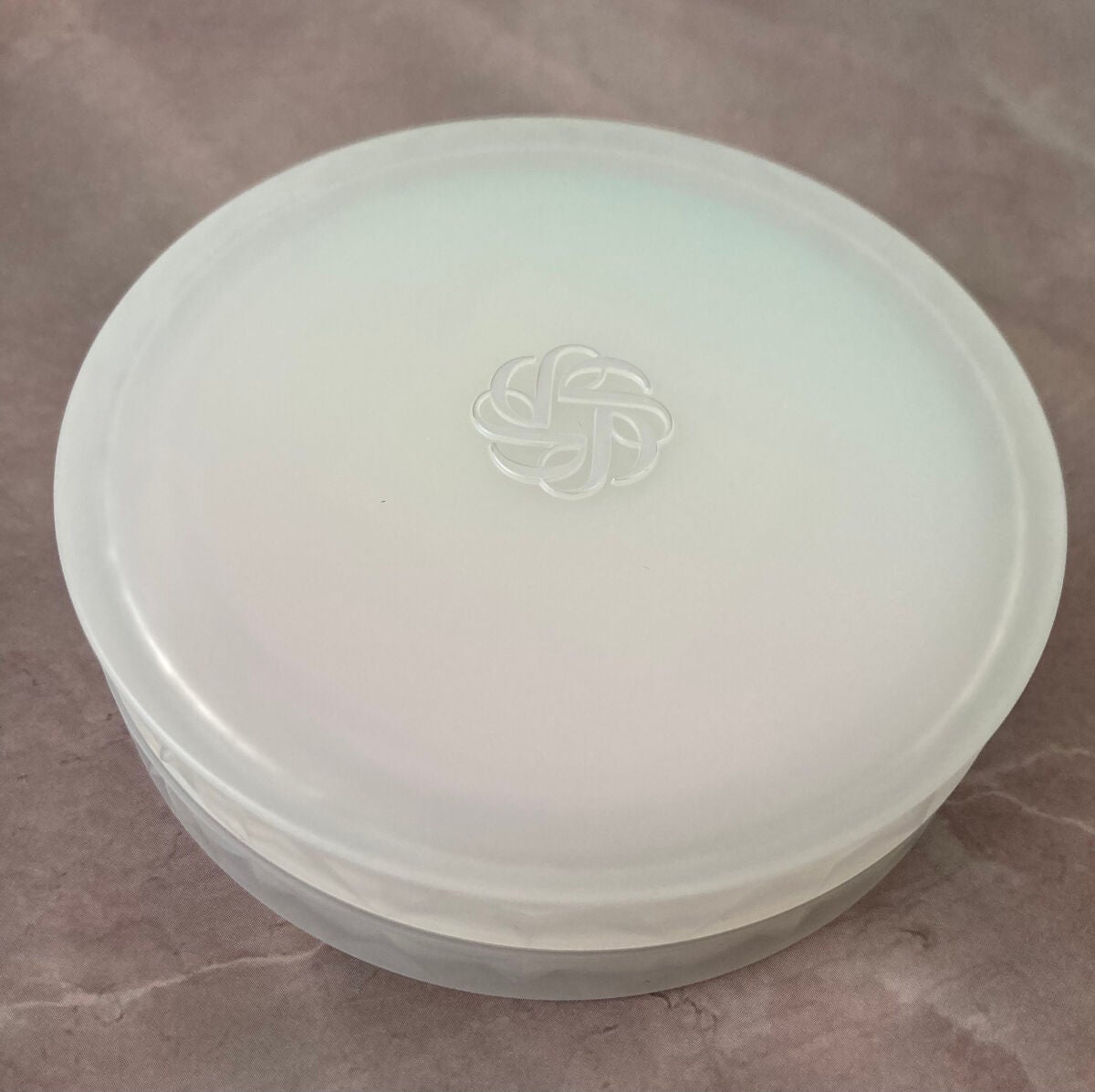 AQ オーラ リフレクター/DECORTÉ/プレストパウダーを使ったクチコミ(2枚目)