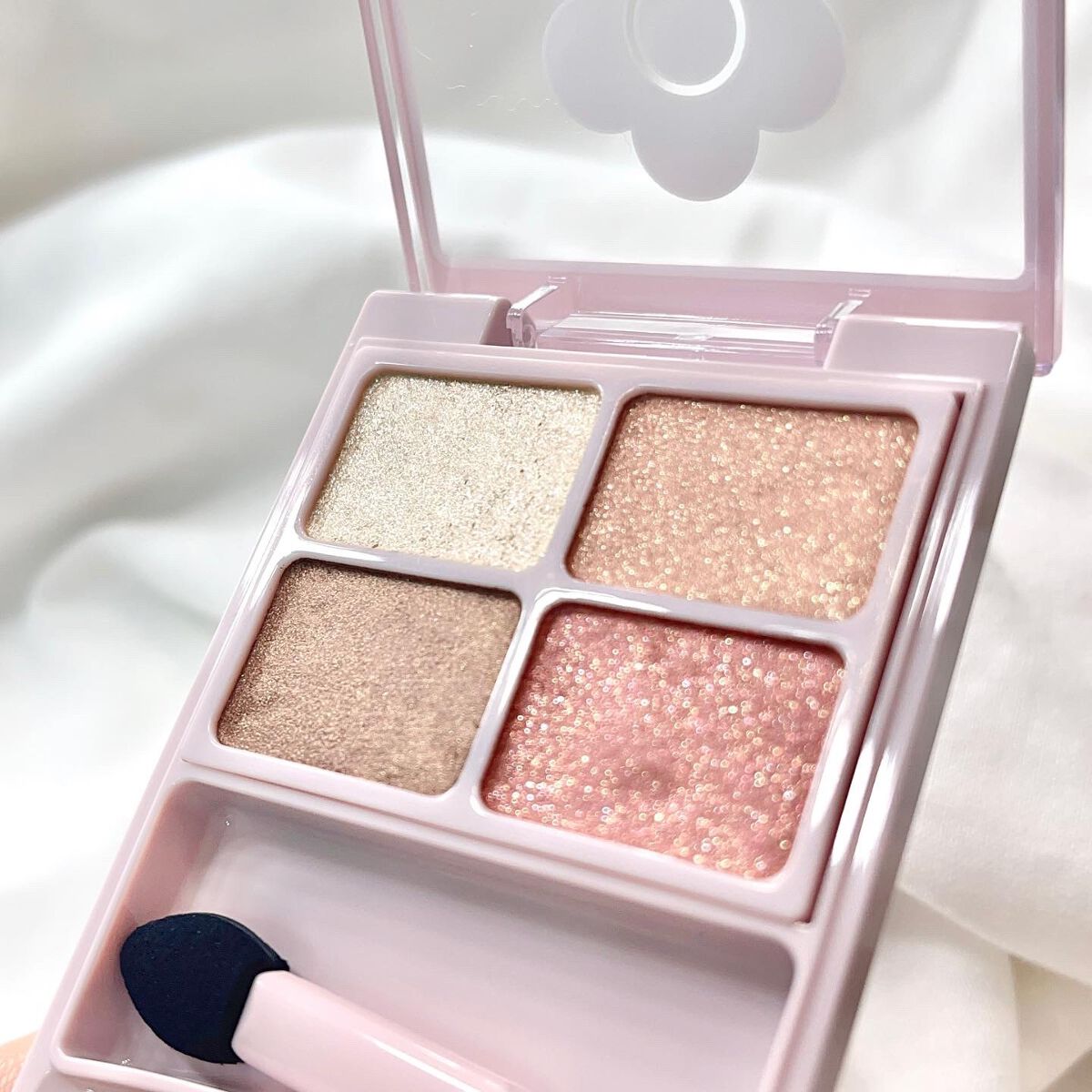 デイジードール アイカラー パレット/DAISY DOLL by MARY QUANT/アイシャドウパレットを使ったクチコミ(3枚目)