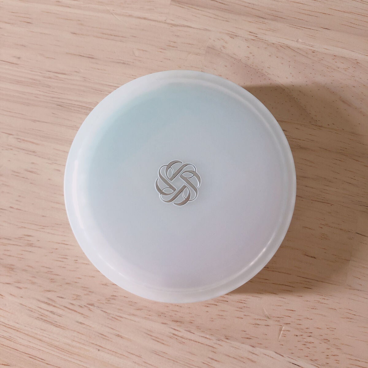 AQ オーラ リフレクター/DECORTÉ/プレストパウダーを使ったクチコミ(6枚目)