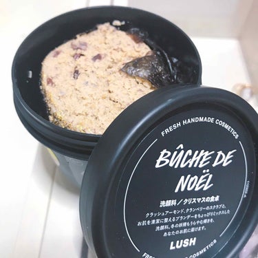 【LUSH クリスマスの食卓】

クリスマス前に久しぶりにLUSHで洗顔を買ってみました( ˘͈ ᵕ ˘͈  )💓
なので年末からこれは使ってはいたのですが、昨日実家から帰ってきて2週間ぶりくらいにこの