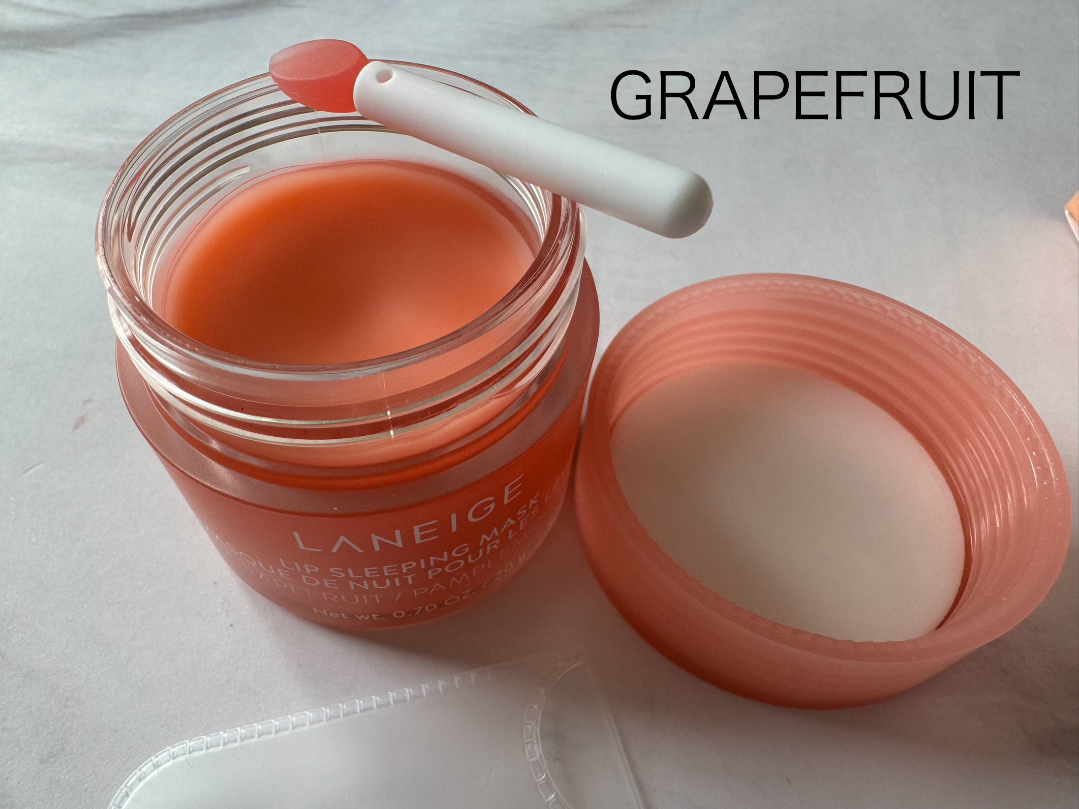 リップスリーピングマスク/LANEIGE/リップバームを使ったクチコミ（2枚目）