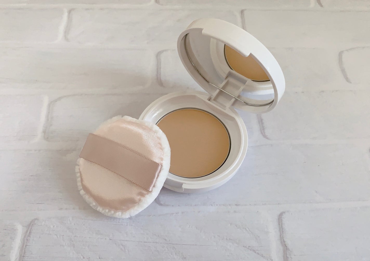 プレストパウダー C/ポイントマジックPRO/プレストパウダーを使ったクチコミ(3枚目)