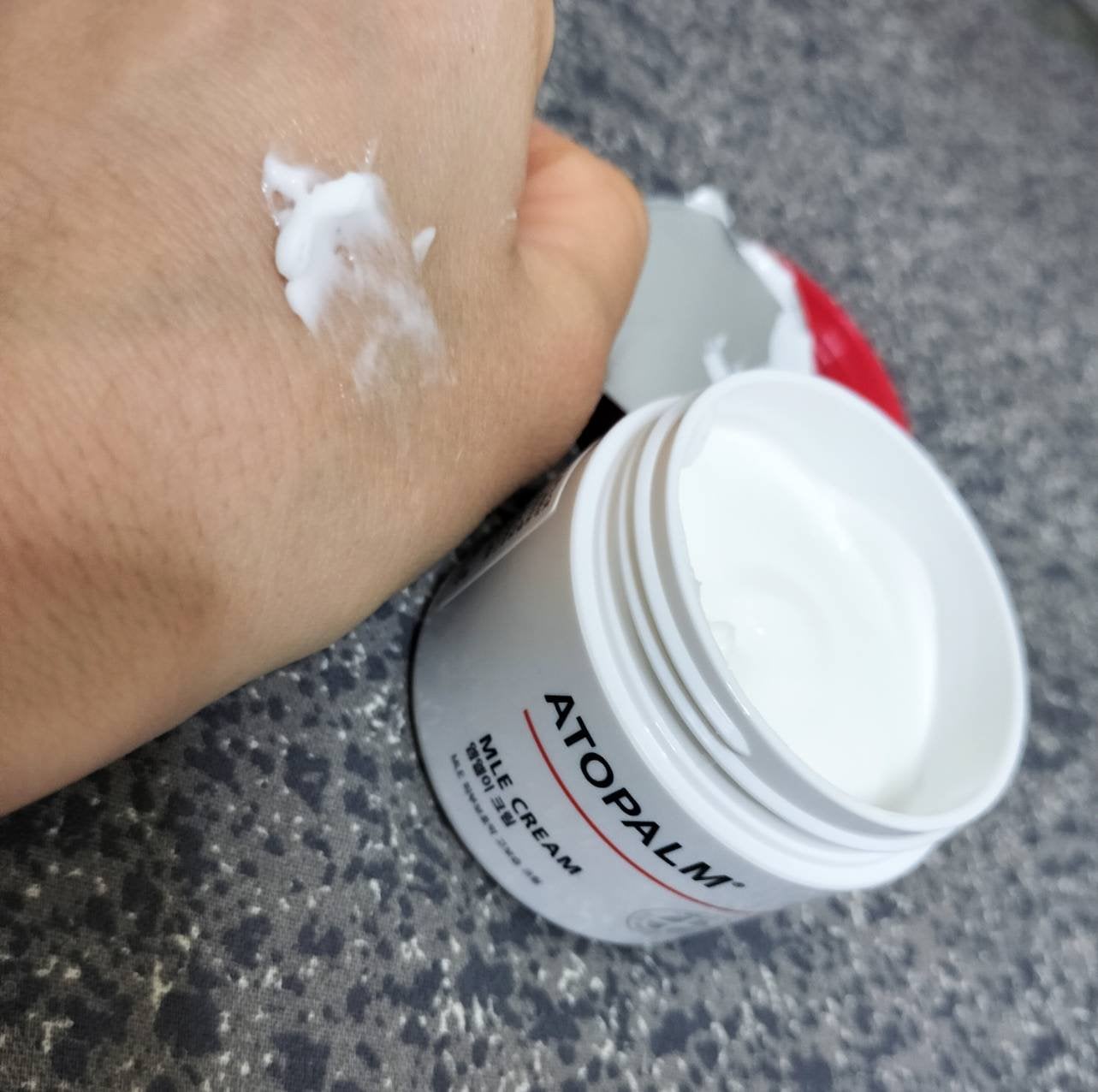 アトパーム MLE クリーム/ATOPALM/フェイスクリームを使ったクチコミ(3枚目)