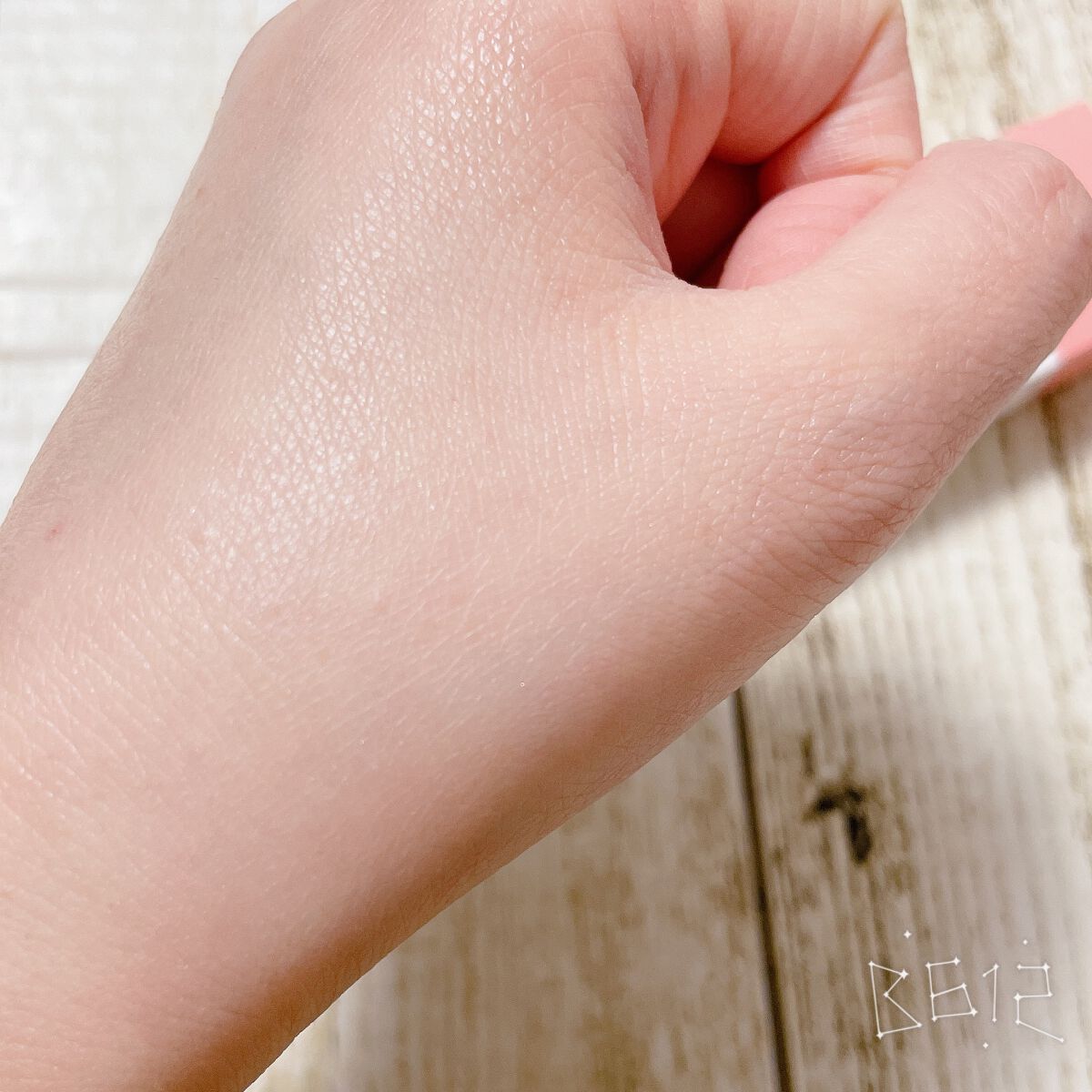 密着トーンデーション/GIVERNY/化粧下地を使ったクチコミ(4枚目)