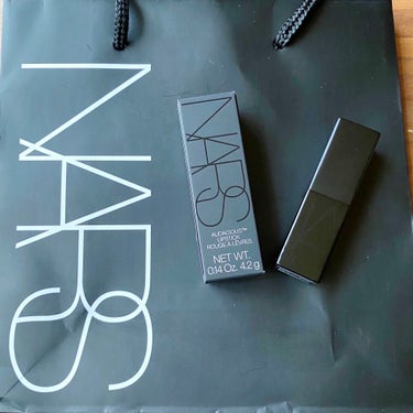 オーデイシャスリップスティック/NARS/口紅を使ったクチコミ（3枚目）