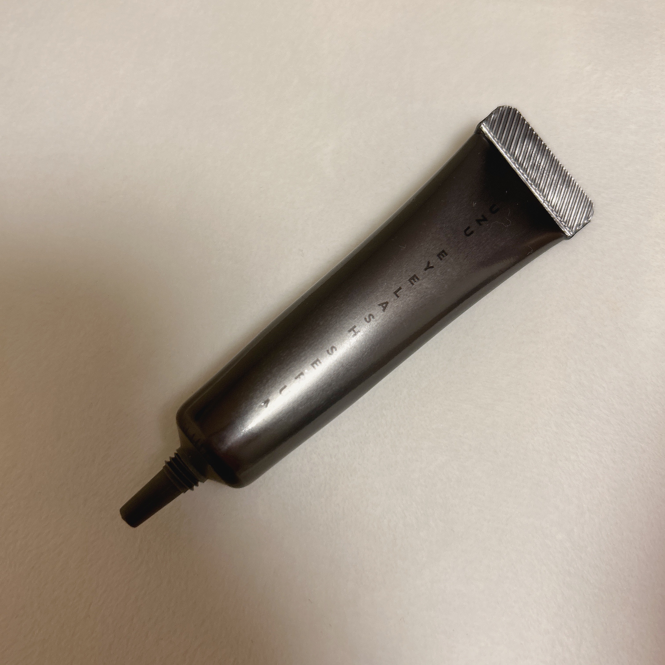 UZU まつげ美容液 UZU まつげ美容液/UZU BY FLOWFUSHI/まつげ美容液を使ったクチコミ（2枚目）