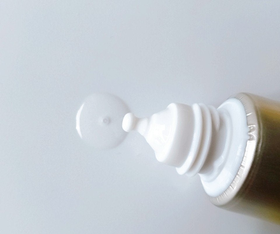 薬用しみ集中対策 プレミアム美容液/メラノCC/美容液を使ったクチコミ(2枚目)