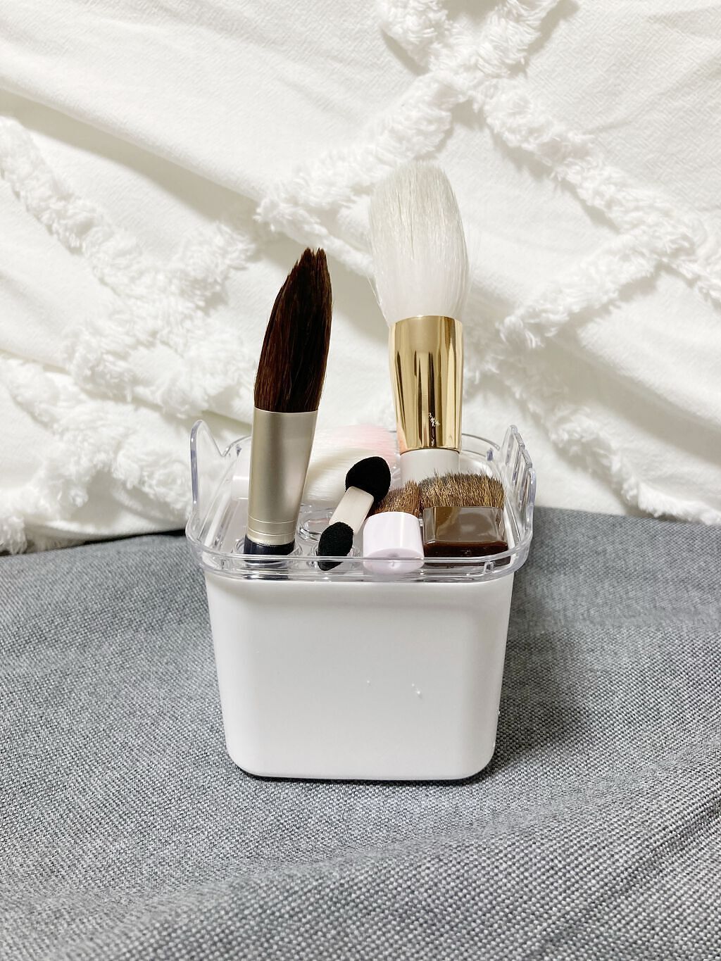 ブラシクリーナースタンド/セリア/その他化粧小物を使ったクチコミ（2枚目）