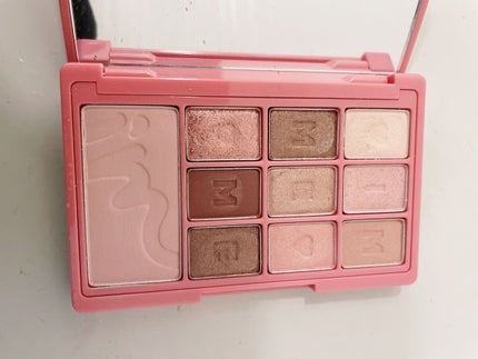 マイクワゾウスキ【フォロバ100%】 on LIPS 「おはようございます。今日はアイムミミのヒドゥンカードパレット【..」(4枚目)