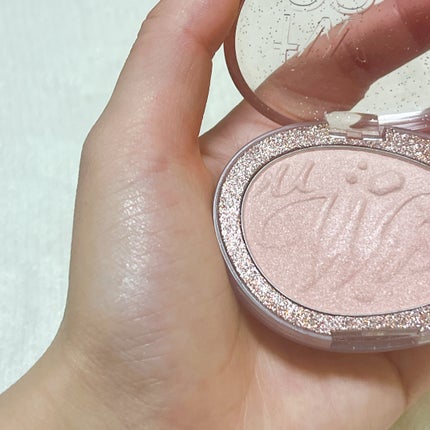 フィー グリッツストーンハイライター/fwee/パウダーハイライトを使ったクチコミ(4枚目)