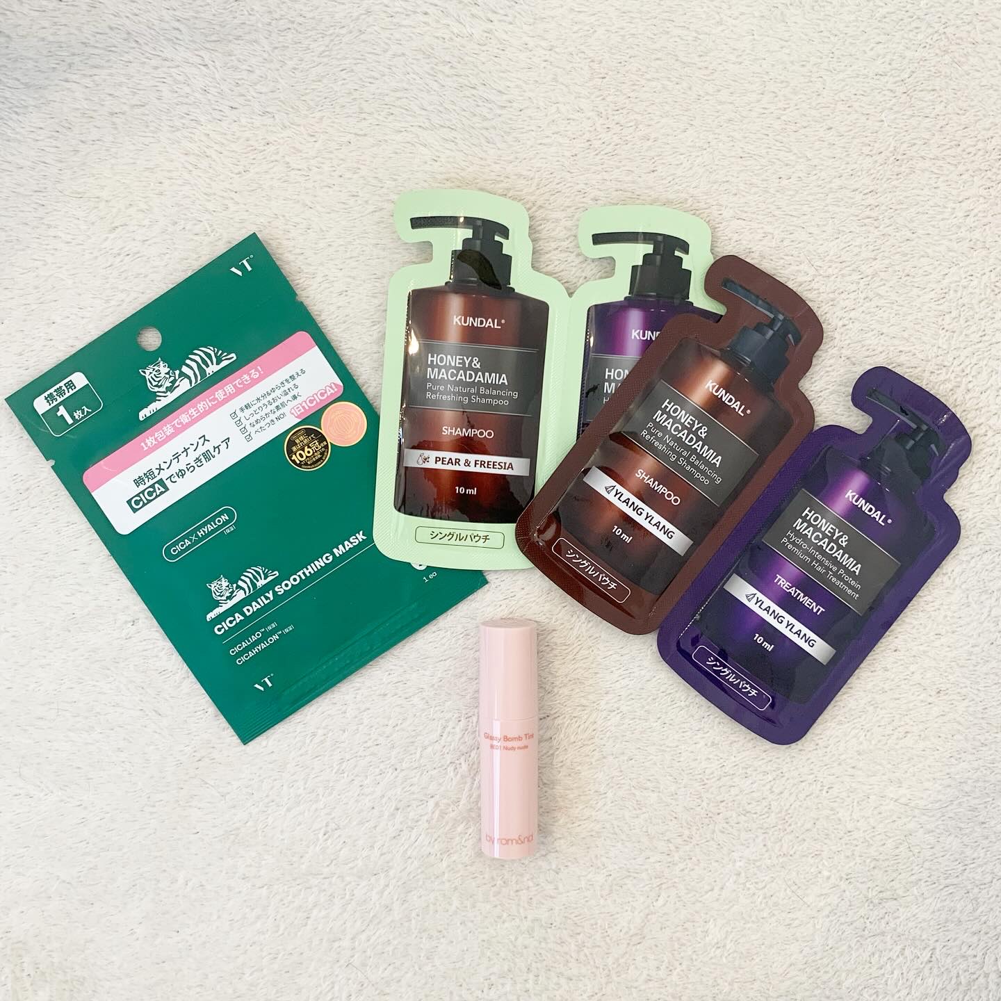 ハニー&マカデミアシャンプー／トリートメント  LA VIE EN RORE  /KUNDAL/市販シャンプーを使ったクチコミ（1枚目）