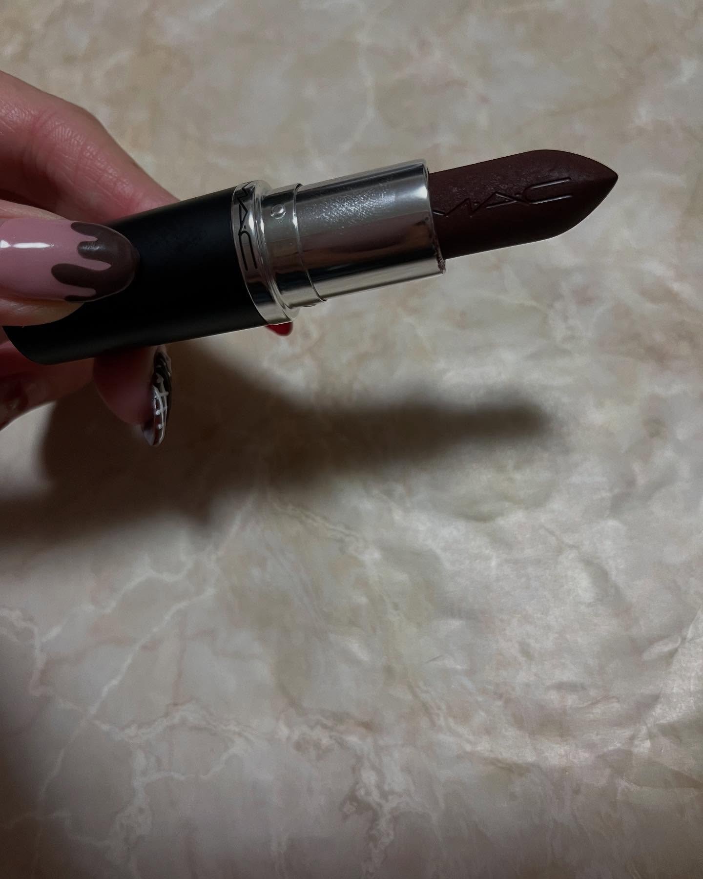 マキシマル シルキー マット リップスティック/M・A・C/口紅を使ったクチコミ（3枚目）