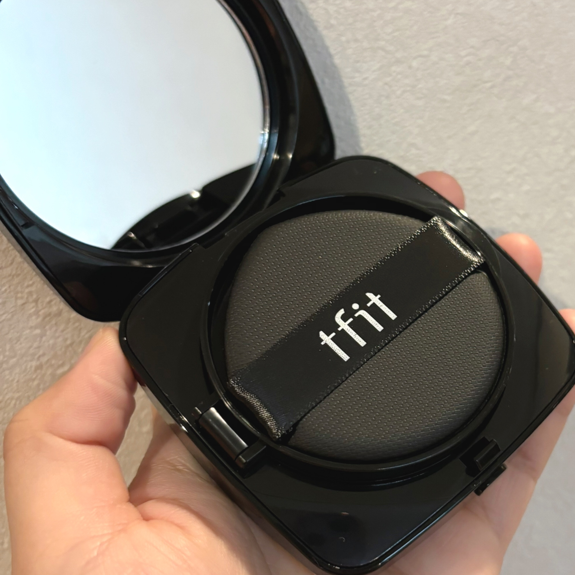 レイヤリングフィット グロークッションEX/TFIT/クッションファンデーションを使ったクチコミ（3枚目）