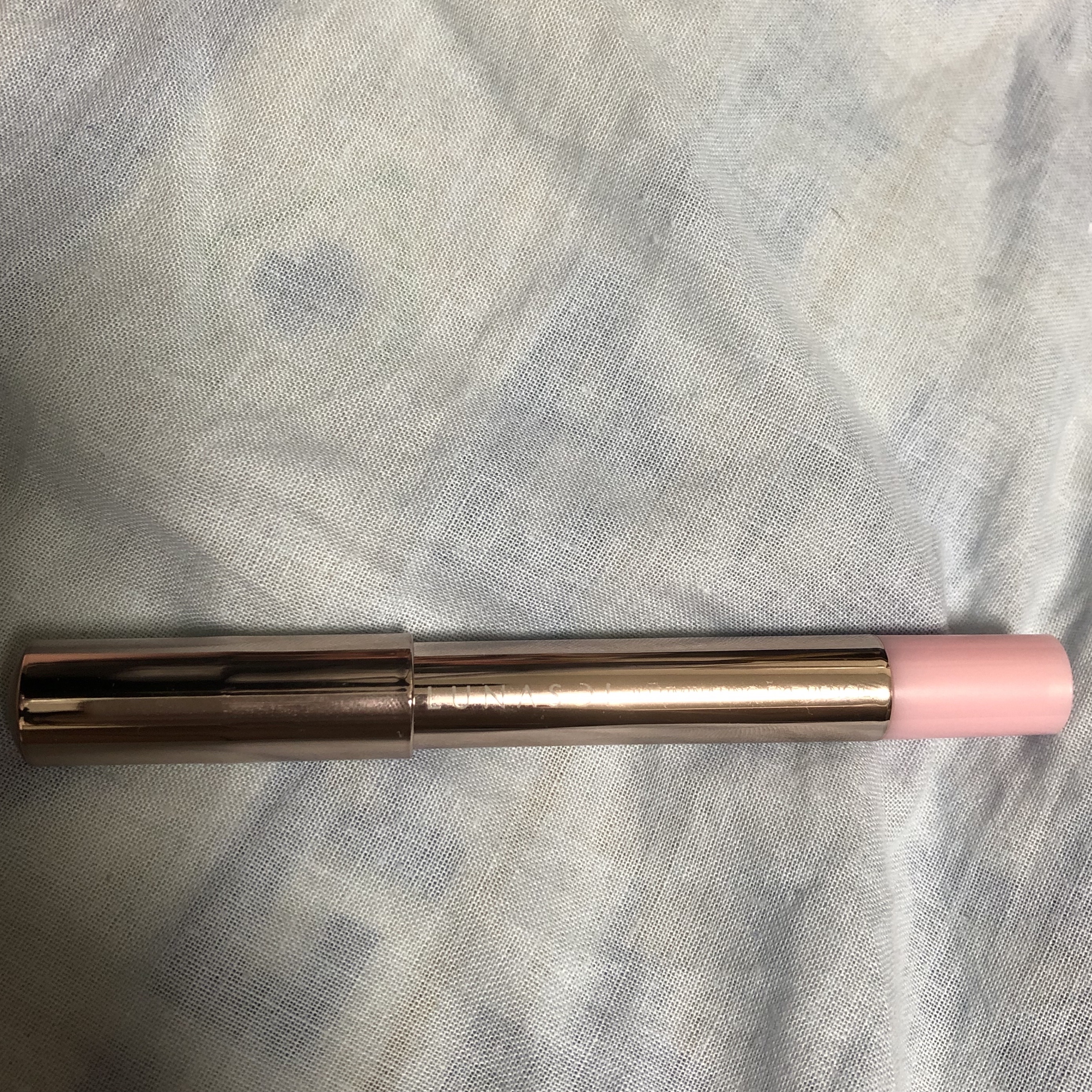 イルミネイティング アイペンシル EX02 Pink Fluorite/LUNASOL/スティックアイシャドウを使ったクチコミ（1枚目）