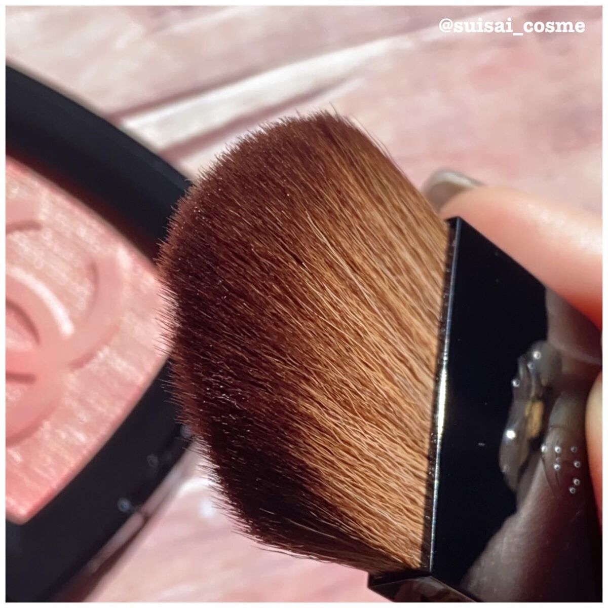 最安値　箱・ブラシ・ポーチあり　シャネル　ファンテジー ドゥ シャネル　チーク 最安値箱・ブラシ・ポーチありシャネルファンテジー ドゥ