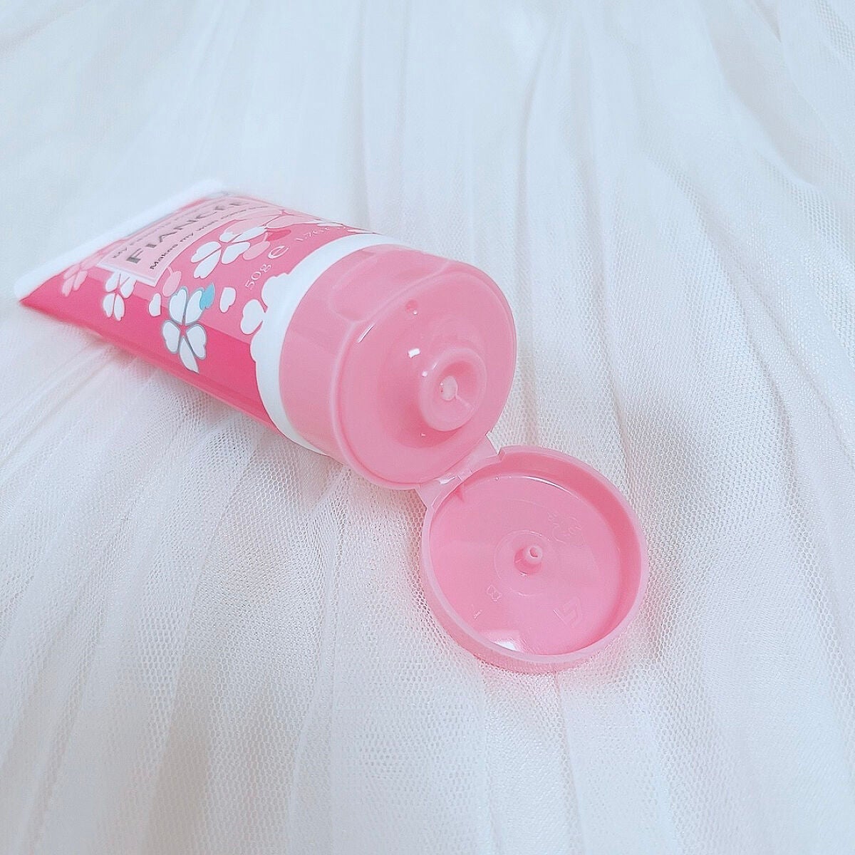 ハンドクリーム さくらの香り N/フィアンセ/ハンドクリームを使ったクチコミ(2枚目)