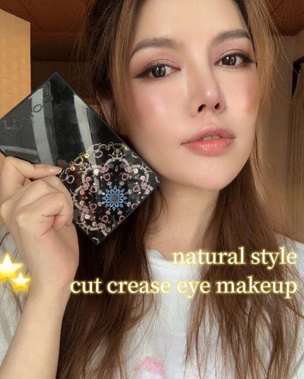 2018 クリスマス アイシャドウ コンパクト/SUQQU/アイシャドウパレットを使ったクチコミ(2枚目)