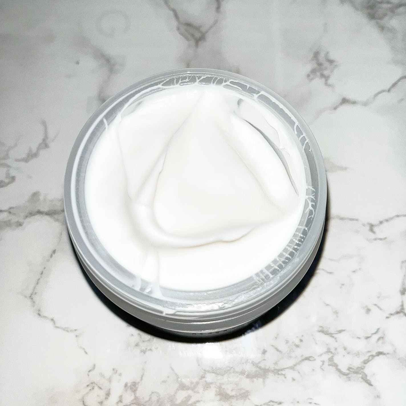 BnDアンダーアームクリーム(ボディクリーム)/BnD/デリケートゾーンケアを使ったクチコミ(2枚目)